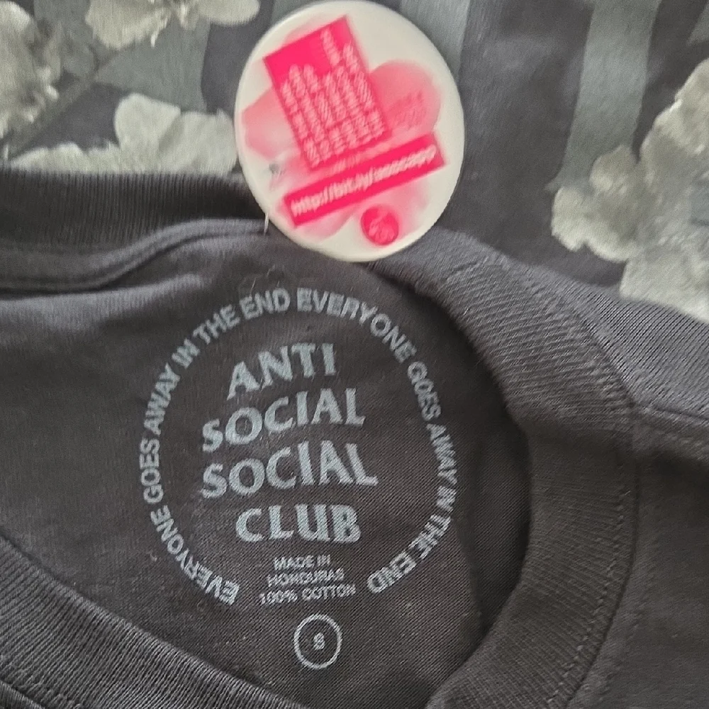 Anti Social Social Club Black Long Sleeve Tee - Picture 4 of 4